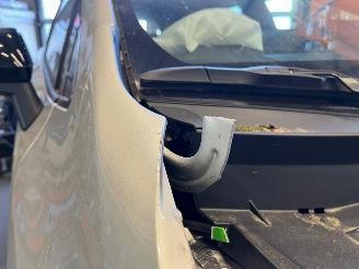 Toyota Corolla Touring Sports Hybrid 140 Dynamic Automaat 22.159 km picture 42