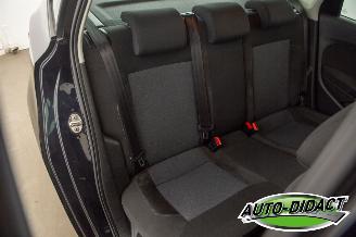 Volkswagen Polo 1.4-16V Clima Comfortline picture 19