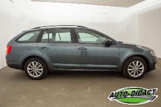 Skoda Octavia 1.6 TDI Clima Navi Greentech Ambition Business picture 36