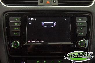 Skoda Octavia 1.6 TDI Clima Navi Greentech Ambition Business picture 9
