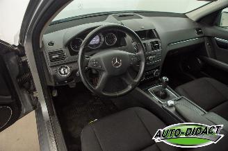 Mercedes C-klasse C180 CDI Clima BlueEFFICIENCY picture 24