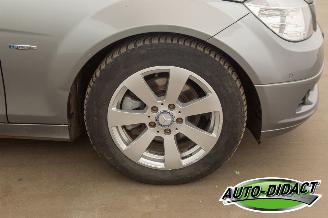 Mercedes C-klasse C180 CDI Clima BlueEFFICIENCY picture 30