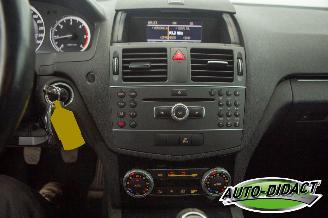 Mercedes C-klasse C180 CDI Clima BlueEFFICIENCY picture 10