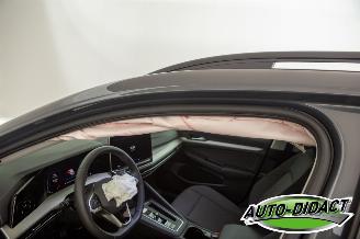 Volkswagen Golf 1.5 eTSI Automaat 34.921 km NAP Camera Life Edition picture 35