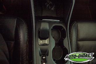 Volvo XC40 1.5 T4 Recharge Automaat Pano Leder Camera Navi picture 13