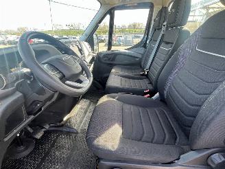 Iveco Daily 35D18H 3.0 300 Automaat picture 23
