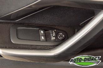 Peugeot 2008 1.2 Access Clima Navi picture 14