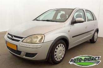 krockskadad bil auto Opel Corsa 1.2-16V Enjoy Airco 2004/5