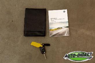 Volkswagen Up! 1.0 BMT move up! Airco picture 23