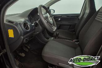 Volkswagen Up! 1.0 BMT move up! Airco picture 20