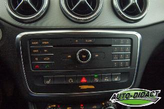 Mercedes Cla-klasse 200d Automaat Navi Airco Shooting Brake picture 9
