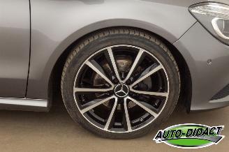 Mercedes Cla-klasse 200d Automaat Navi Airco Shooting Brake picture 31