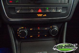 Mercedes Cla-klasse 200d Automaat Navi Airco Shooting Brake picture 10