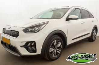 Voiture accidenté Kia Niro 1.6 GDi Hybrid Automaat Elek Dak Navi Camera ExecutiveLine 2020/10