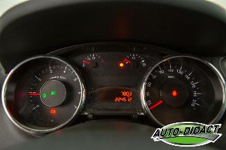 Peugeot 5008 1.6 VTi Clima Navi 7p. Blue Lease picture 6