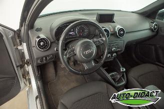 Audi A1 1.6 TDI Airco Admired picture 25