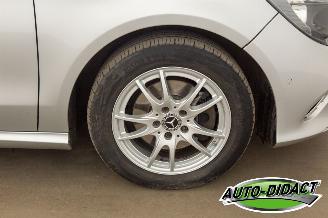 Mercedes Cla-klasse 200d Automaat Clima Navi Leder CARPAS picture 35