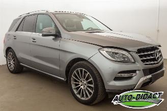 Mercedes M-klasse ML250 4Matic Automaat Navi Leder Clima BlueTEC picture 2
