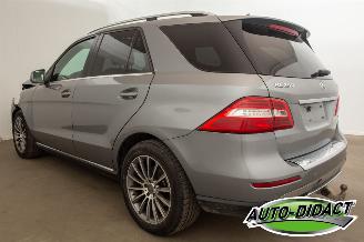 Mercedes M-klasse ML250 4Matic Automaat Navi Leder Clima BlueTEC picture 3