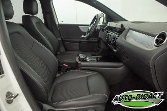 Mercedes B-klasse 200d Automaat Clima Camera MOTORSCHADE picture 21