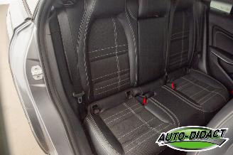 Mercedes Cla-klasse 200 CDI Shooting Brake Airco Navi picture 22