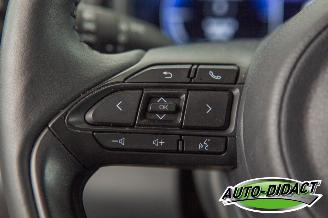 Toyota Yaris 1.5 Hybrid Automaat Clima Navi Camera 130 Executive picture 16