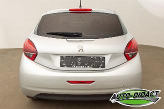 Peugeot 208 1.2 Like Airco 50kw 78.284 km CARPAS picture 33