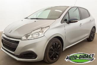 škoda osobní automobily Peugeot 208 1.2 Like Airco 50kw 78.284 km CARPAS 2018/2