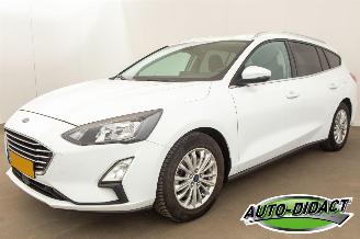 damaged passenger cars Ford Focus 1.0 EcoBoost Automaat Clima Navi Camera Titanium X Business 2021/7
