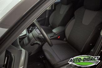 Skoda Octavia 1.0 e-TSI Automaat Digi Dash Navi Clima Business Edition picture 27