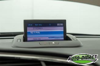 Peugeot 3008 1.6 THP Automaat Clima Pano MOTORSCHADE GT picture 7