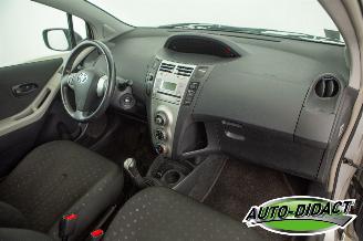 Toyota Yaris 1.0 VVTi Airco picture 16