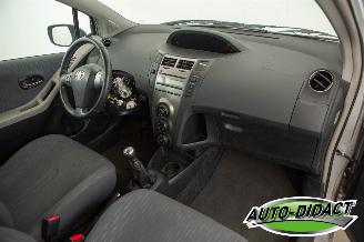 Toyota Yaris 1.3 VVTi Airco Aspiration picture 15