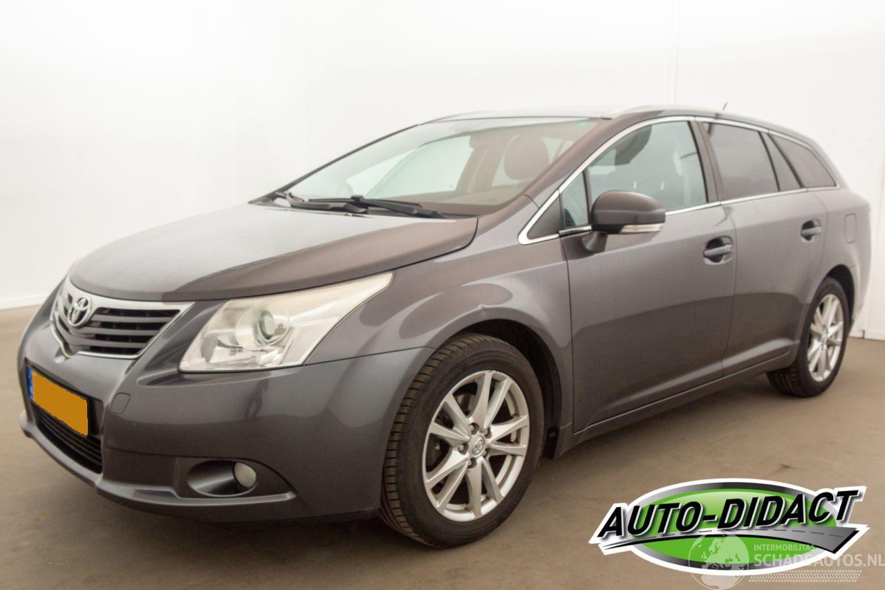 Toyota Avensis 1.8 VVTi Clima Navi Camera Business