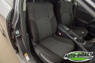 Toyota Avensis 1.8 VVTi Clima Navi Camera Business picture 22