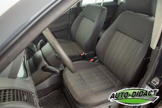 Volkswagen Polo 1.2-12V Optive Airco picture 22