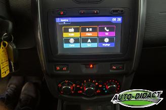 Dacia Duster 1.5 dCi Navi Camera Airco Leder Prestige picture 10