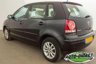 Volkswagen Polo 1.4-16V Automaat Airco 108.657 km NAP Comfortline picture 3