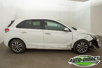 Hyundai I-30 1.0 Navi Camera Clima picture 39