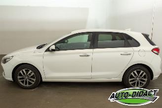 Hyundai I-30 1.0 Navi Camera Clima picture 38