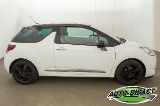 Citroën DS3 1.2 VTi Navi Clima Leder So Chic picture 37