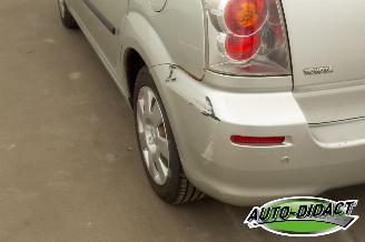 Toyota Corolla-verso 1.8 VVT-i Automaat 7p. Clima Sol picture 33