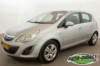 Opel Corsa 1.4-16V Airco Anniversary Edition picture 2