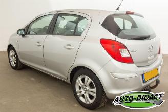 Opel Corsa 1.4-16V Airco Anniversary Edition picture 4