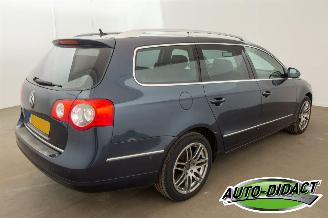 Volkswagen Passat 2.0 FSI Trendline picture 4