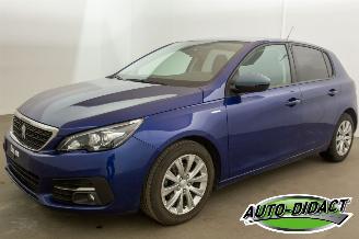 skadebil auto Peugeot 308 1.2 Style Clima Navi 2018/6