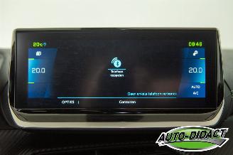 Peugeot e-2008 GT Automaat 100kW 37.245 km Navi Clima Digi Dash picture 8