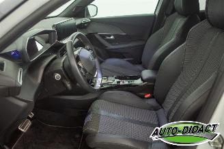 Peugeot e-2008 GT Automaat 100kW 37.245 km Navi Clima Digi Dash picture 26