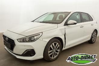 skadebil auto Hyundai I-30 1.0 TGDi 88kw 2019/6