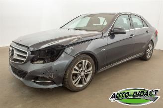 Unfallwagen Mercedes E-klasse E200 - Automaat - Navi - Leder 2017/2